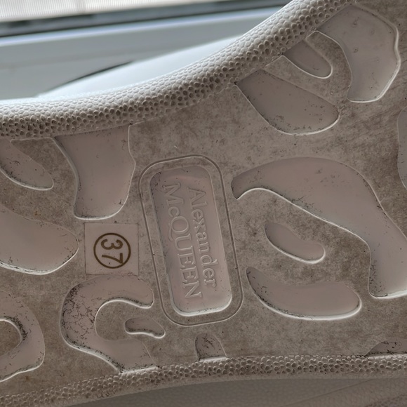 *SOLD* Alexander McQueen shoes. - Picture 5 of 5